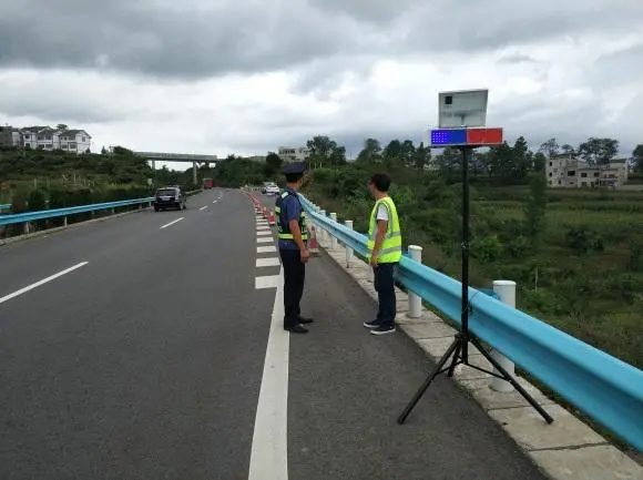 宜春高速公路钢护栏