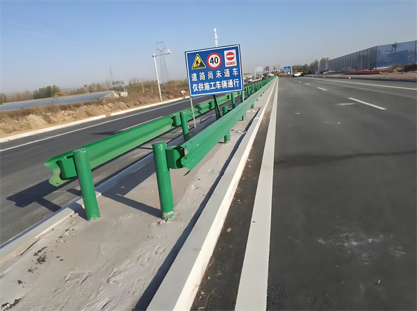 宜春公路护栏守护安全横跨多个行业的应用
